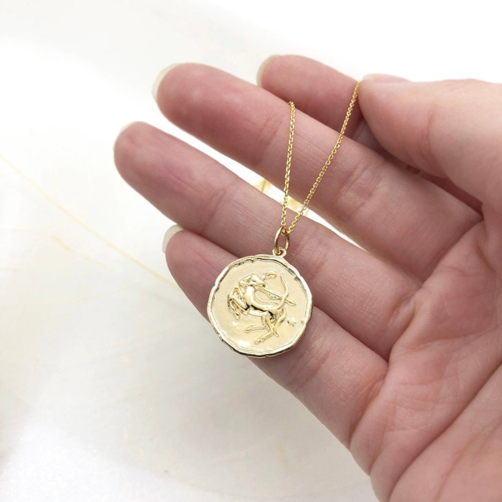 14k gold sagittarius pendant necklace